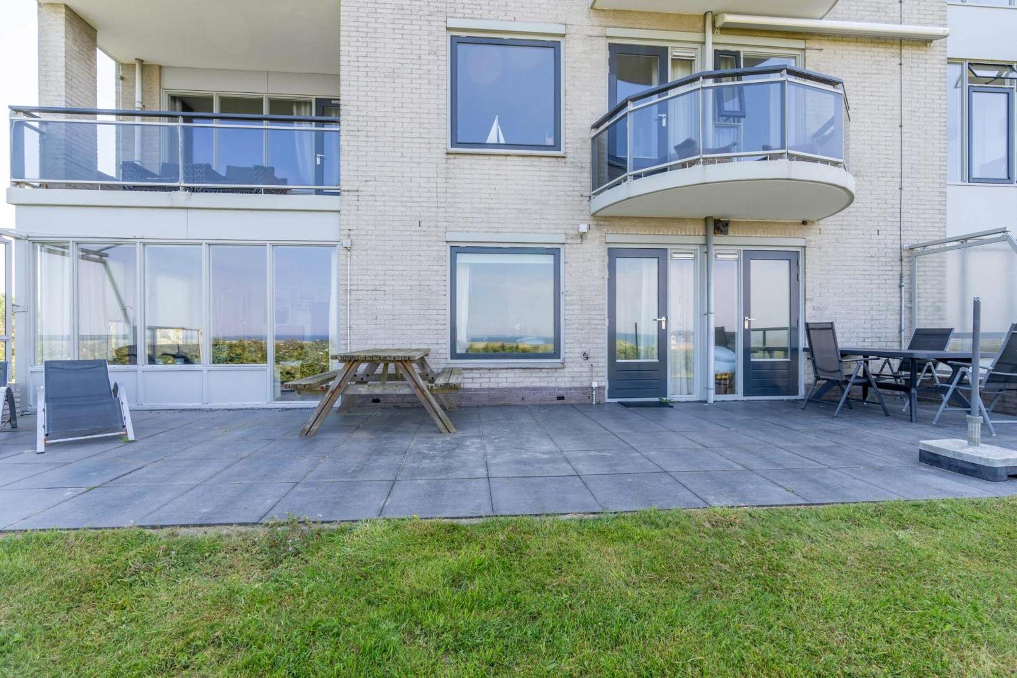 Appartementencomplex Juliana 66 De Koog  Buitenkant foto